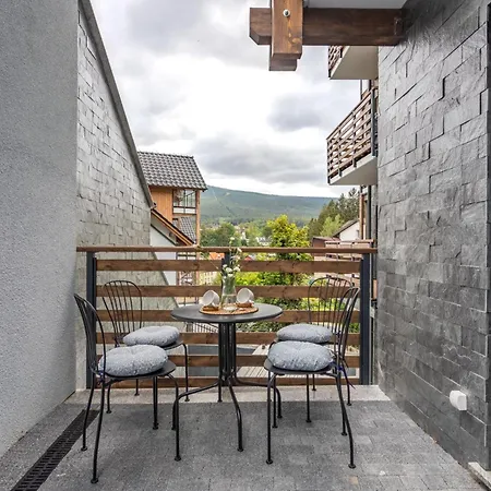 Apartamento Nr 1 Obroncow Pokoju *